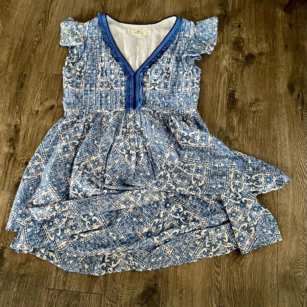 Vineyard Vines Blue Tile Scarf Print Tassel Trim Flutter Sleeve Dress Medium - Picture 4 of 6